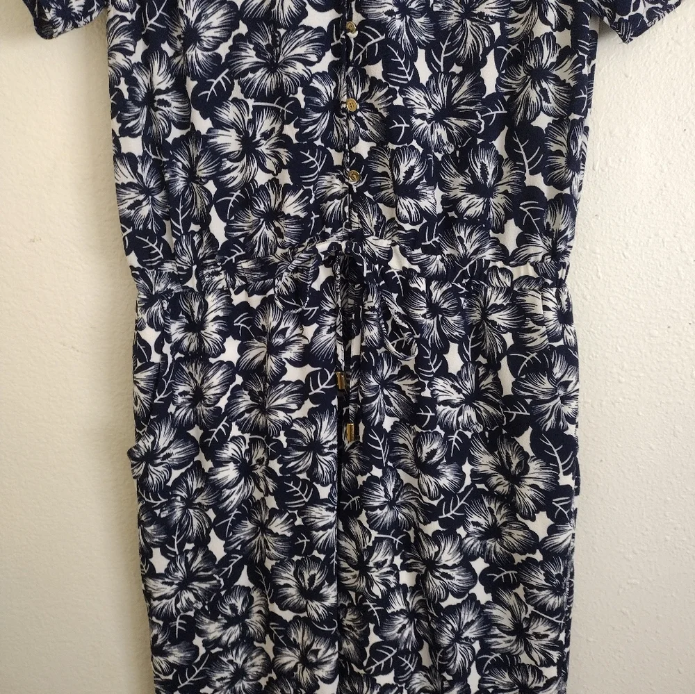 Michael Michael Kors NWT Navy White Floral Button Up Jumpsuit Size Medium